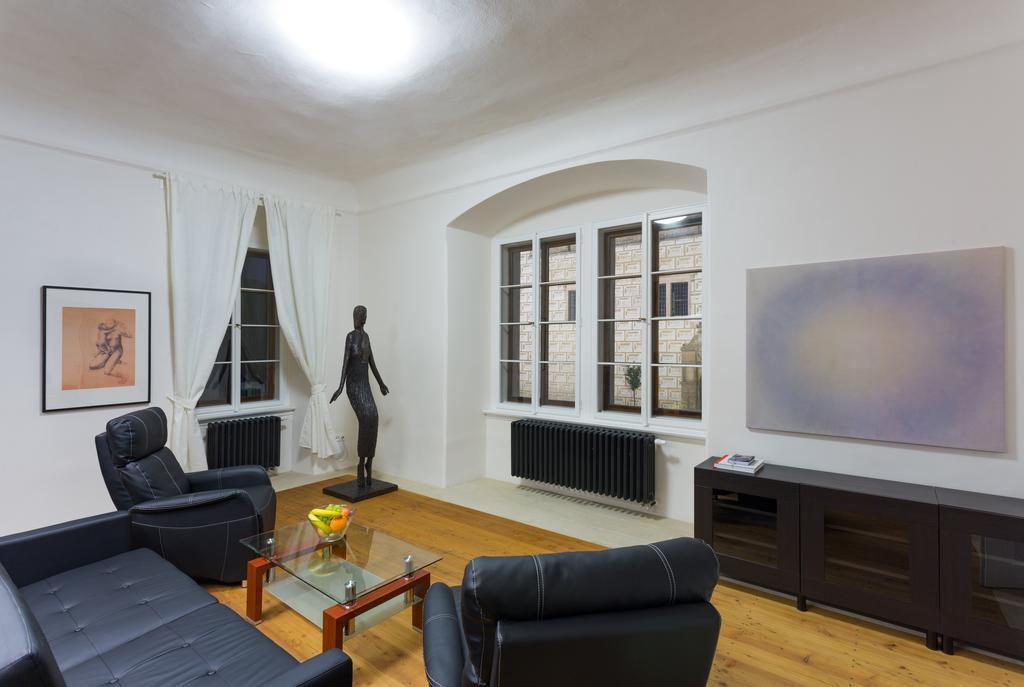Zamecke Apartmany ลิโตมิเชล ภายนอก รูปภาพ